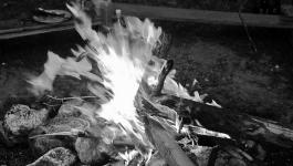 Lagerfeuer Camping Feuer