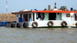 Mekong Delta Autoreifen Wasser