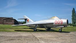 Mikojan_Gurewitsch_MiG17 Abfangjagdflugzeug